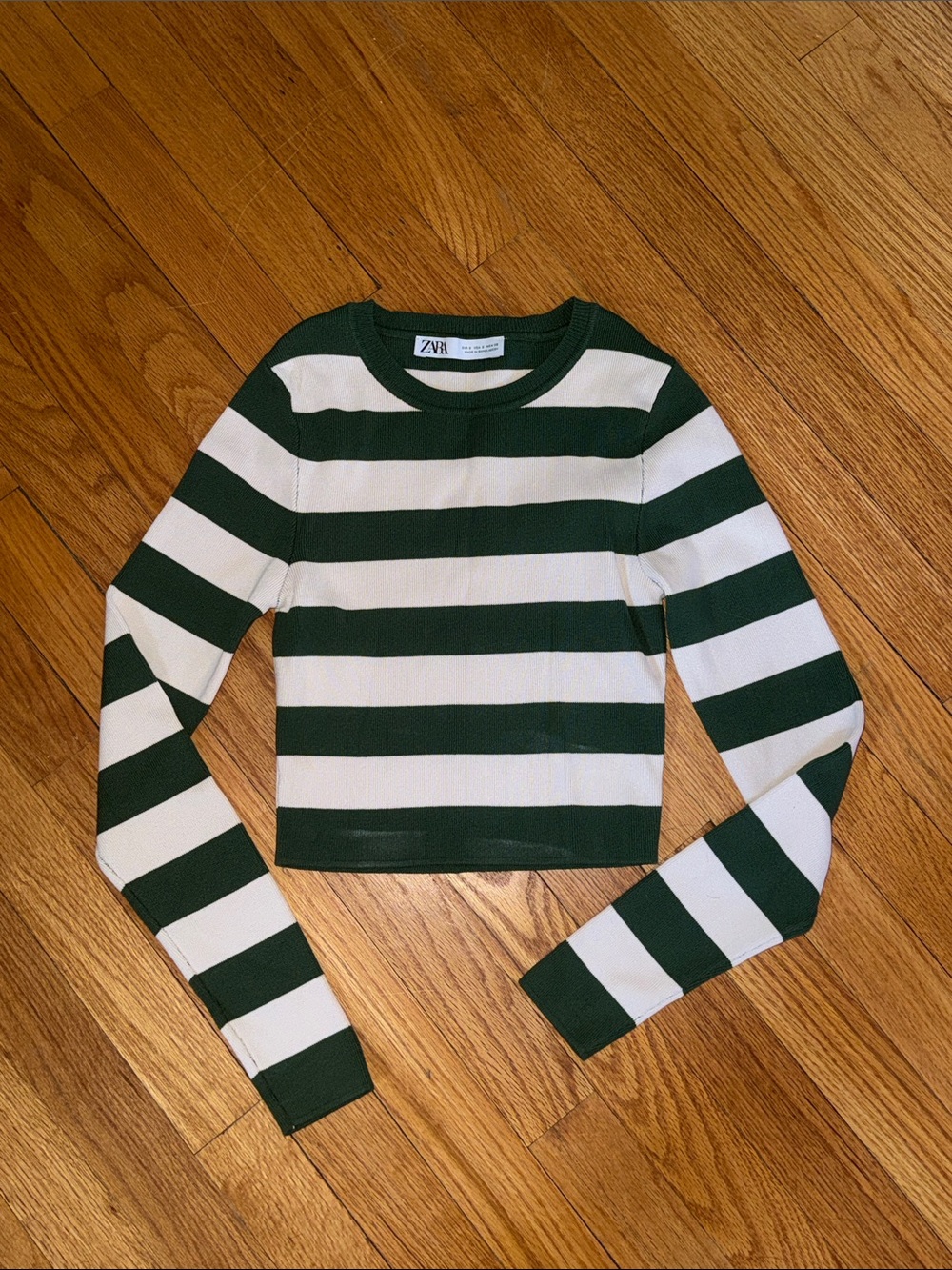 Zara Green & White Wide-Stripe Long Sleeve Crop Top